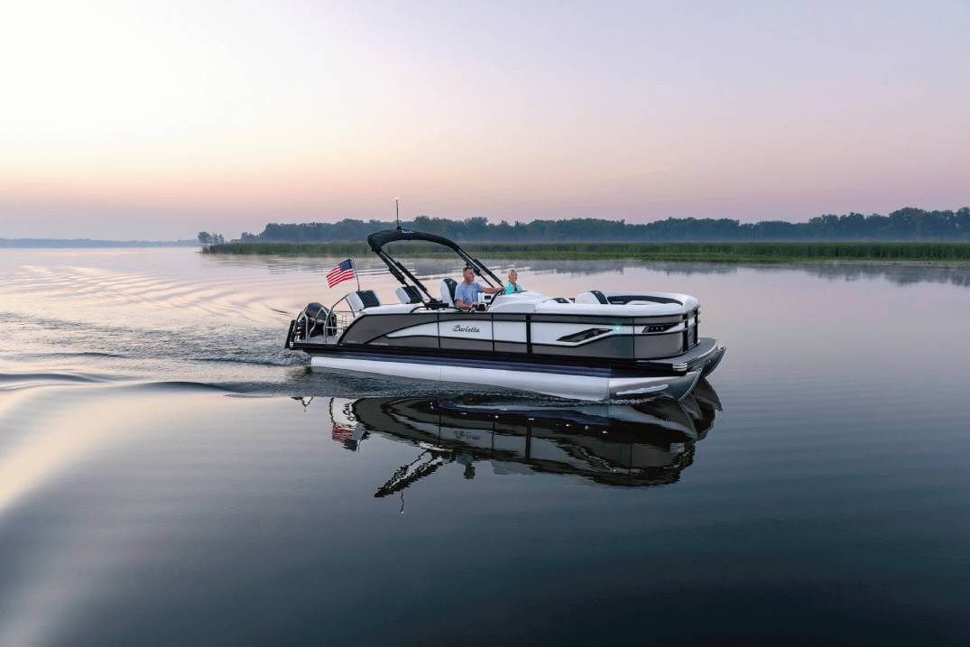 Barletta pontoon boat